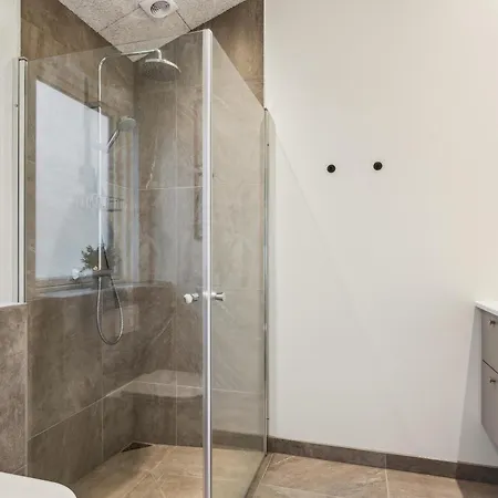 Casa de Férias Beautiful And Modern 8-person With Spacious Terraces And Quality Interiors Located In Peaceful Fuglslev Close To Forest, Nature And *