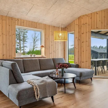 Beautiful Newly Built House For 8 People In A Beautiful Natural Area 度假居 埃贝尔托夫特